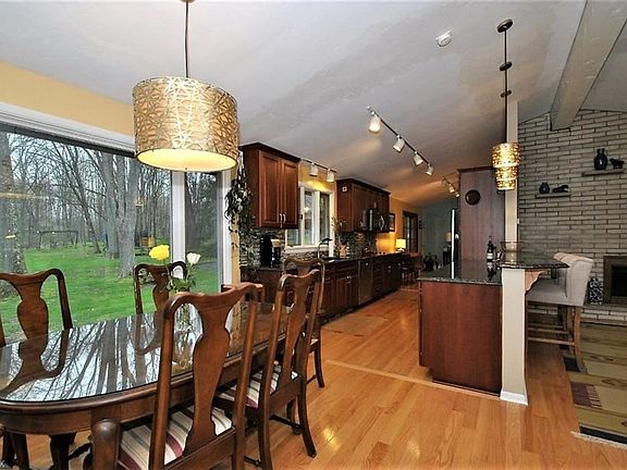 5th image of 34430 Sherbrook Park Dr