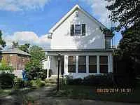 820 N Center St photo 1
