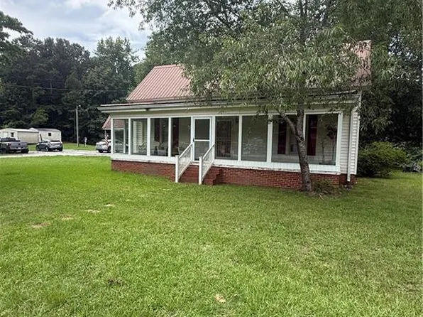 15 Clem Lowell Rd, Carrollton, GA 30116