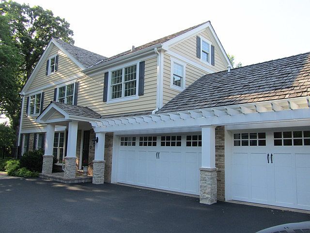 2nd image of 580 Buena Rd