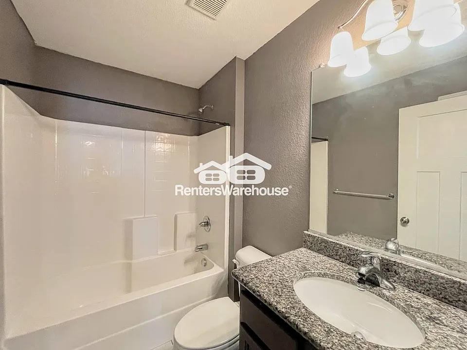 105 Bedford Pl