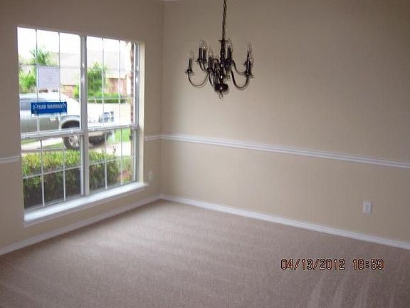 3rd image of 4201 Rossmore Ln