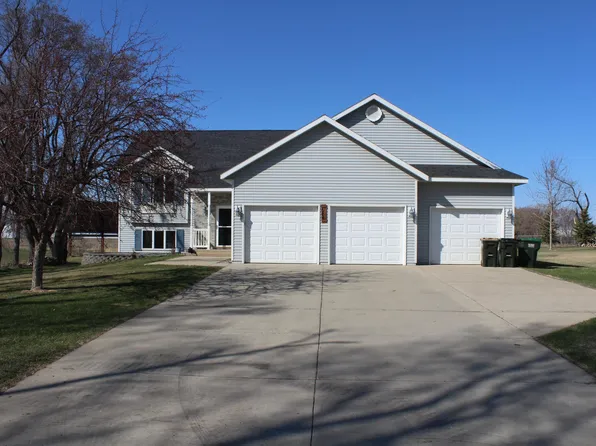 684 Eagle Dr SW, Melrose, MN 56352