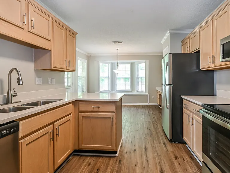 8084 Conridge Dr — Photo 9