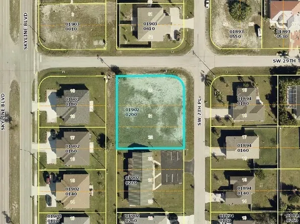 2932 SW 7th Pl, Cape Coral, FL 33914
