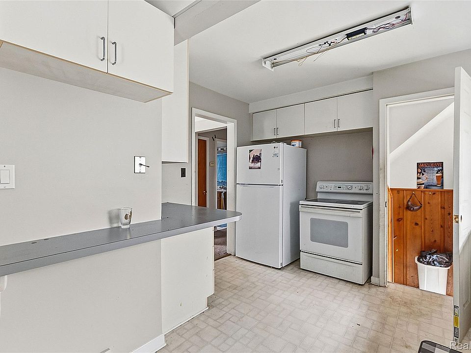 20588 Norborne, photo 10
