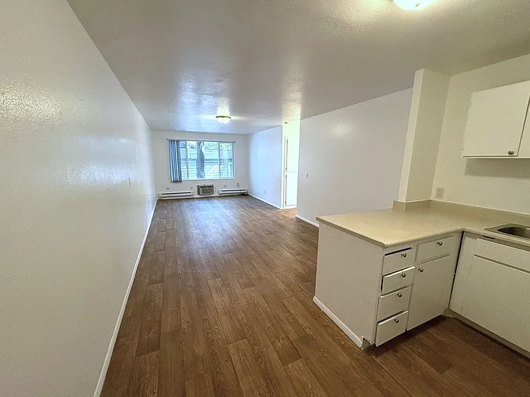 Indigo Apartments — Photo 18