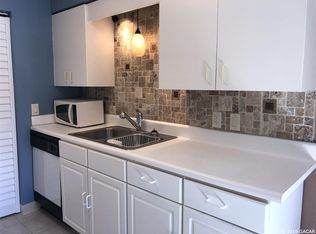 3600 SW 23rd St APT 24, Gainesville, FL 32608