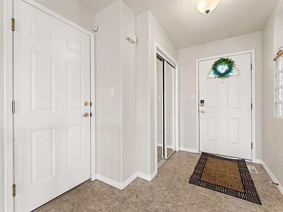 3rd image of 7 Cranford Way #1
