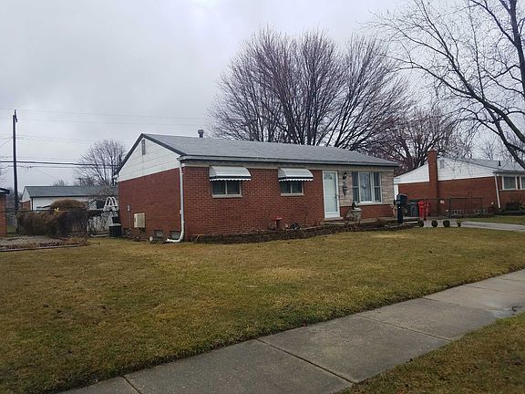 3rd image of 34164 Whittaker St