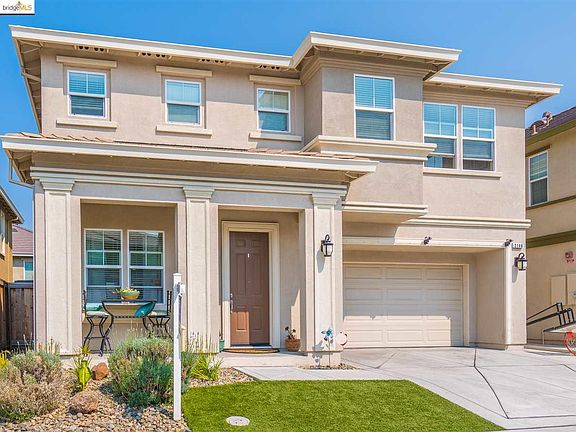 4th image of 2166 Bolero Dr