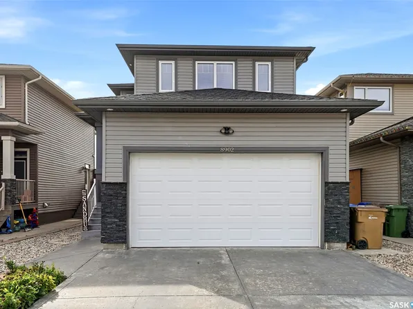 8902 Herman Crescent, Regina, SK S4Y 0C1