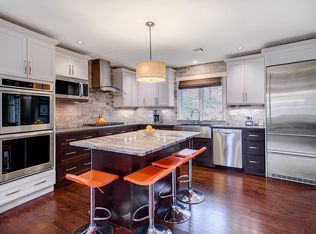 6 Mohawk Trl, Chatham, NJ 07928