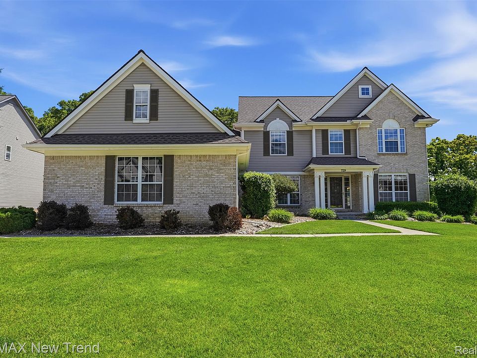 1st image of 729 Akehurst Ln