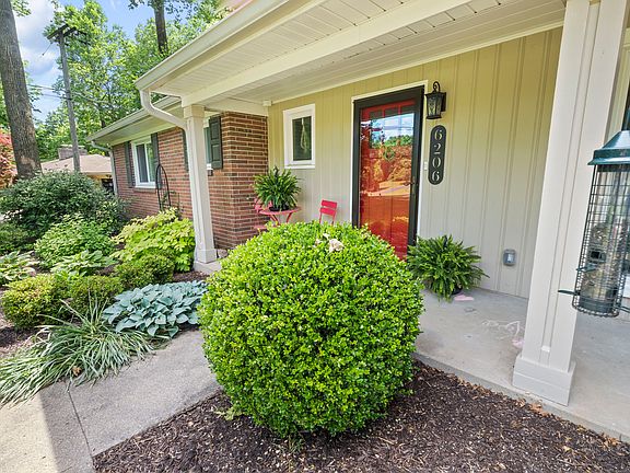 5th image of 6206 Breamore Rd
