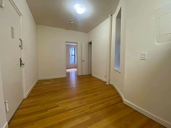 3rd image of 305 E 76th St #1BS