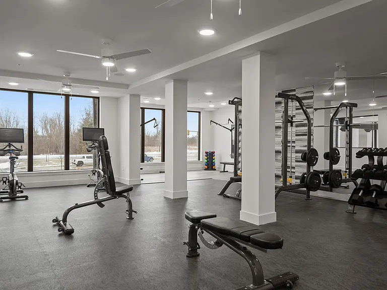 Legacy Rochester Hills Apartments — Photo 51