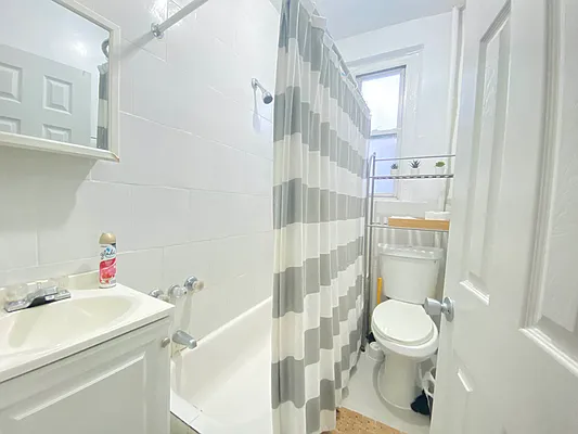 Rented by Bedford 6 Real Estate | media 8