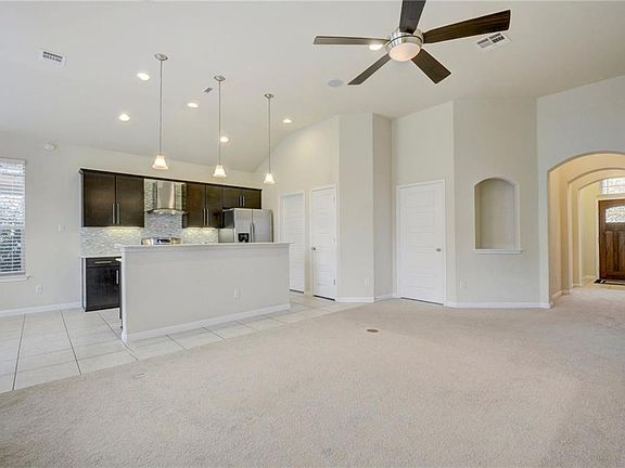 3rd image of 12500 Piper Ct