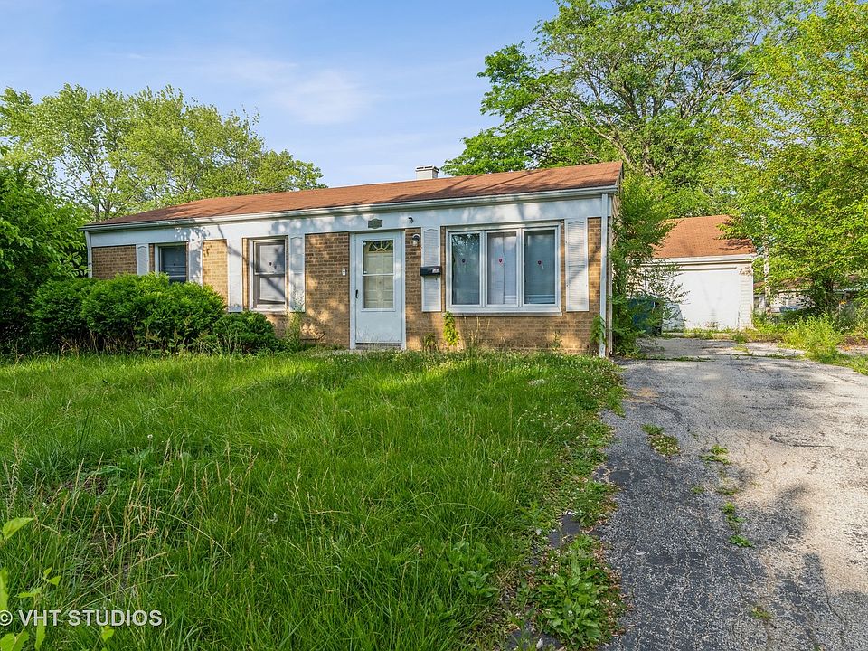 1st image of 21637 Merrill Ave