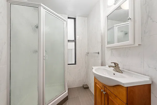 Rented by Douglas Elliman | media 4
