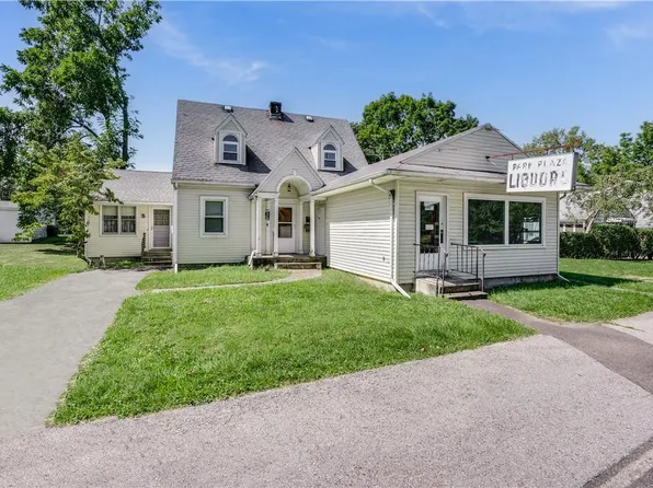 16 S Parsonage Street, Rhinebeck, NY 12572