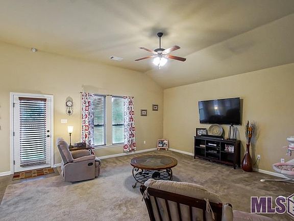 5th image of 12730 Darby Dr