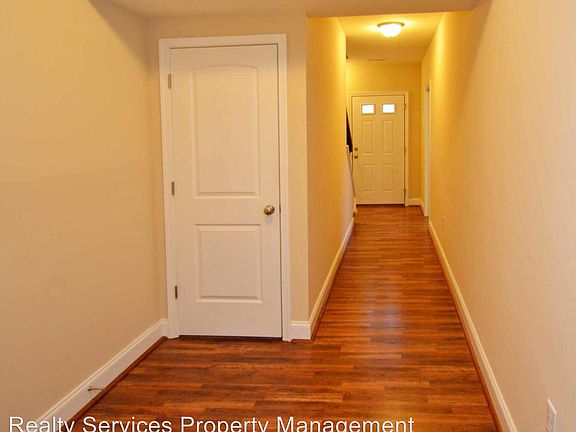 5th image of 2009 Lakeside Dr Unit 210