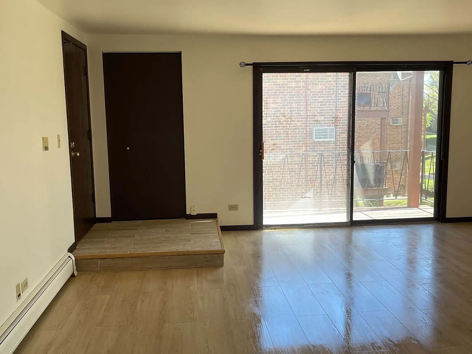 2 bed, 1000 sqft, $1,700 — Photo 4