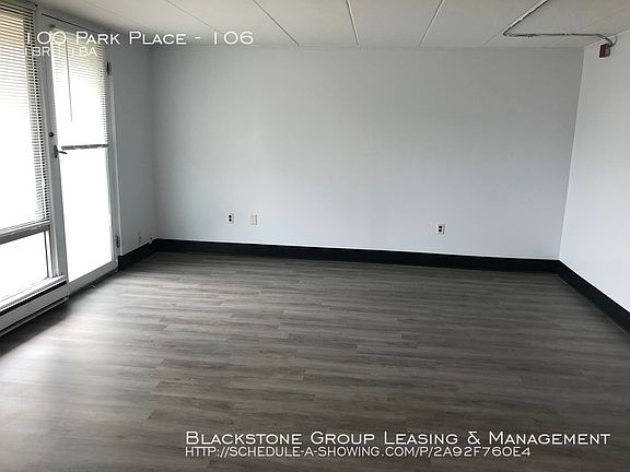2nd image of 100 Park Pl #106