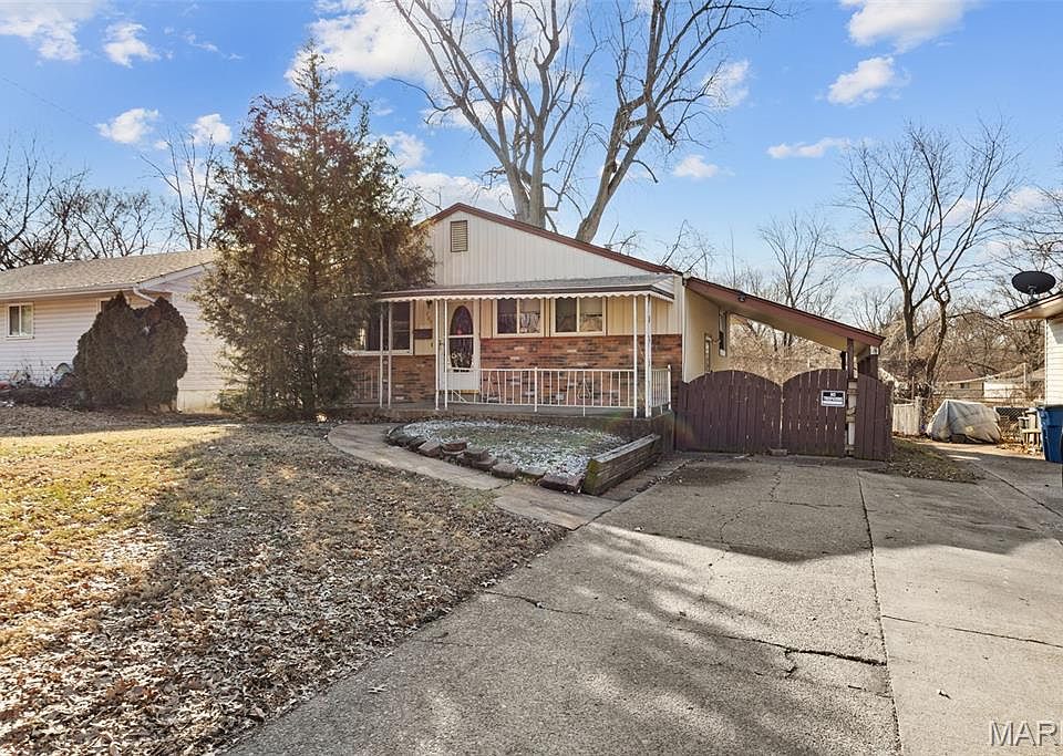 1st image of 200 McAlpine Dr