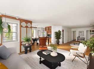 70 E 10th St APT 3M, New York, NY
