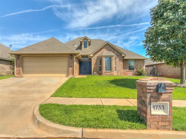 1733 Woody Ln, Edmond, OK 73003