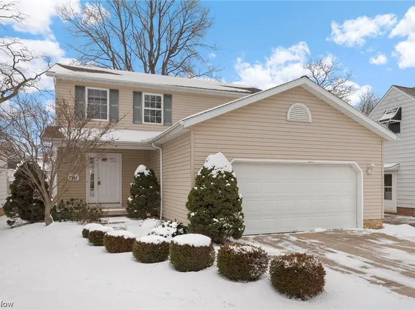 2249 Sunset Dr, Wickliffe, OH 44092