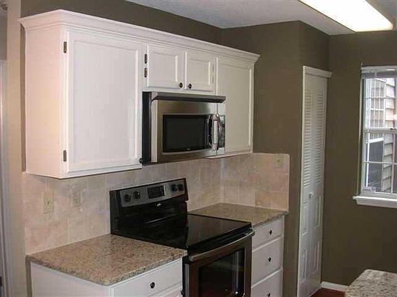 2nd image of 706 Cypress Pointe St