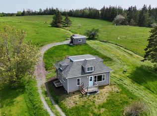 50 Riverview Dr, Richmond, NS B0E 2X0
