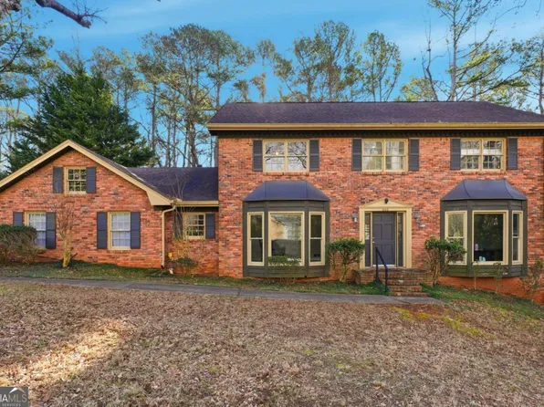 600 Branch Valley Ct, Roswell, GA 30076