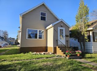 321 11th St S, Virginia, MN 55792