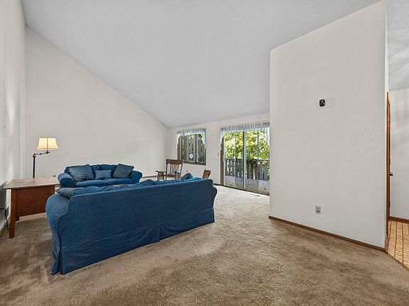 5th image of 5422 Meister Rd