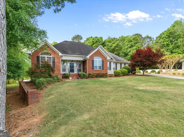 309 Plantation Walk, Carrollton, GA 30117