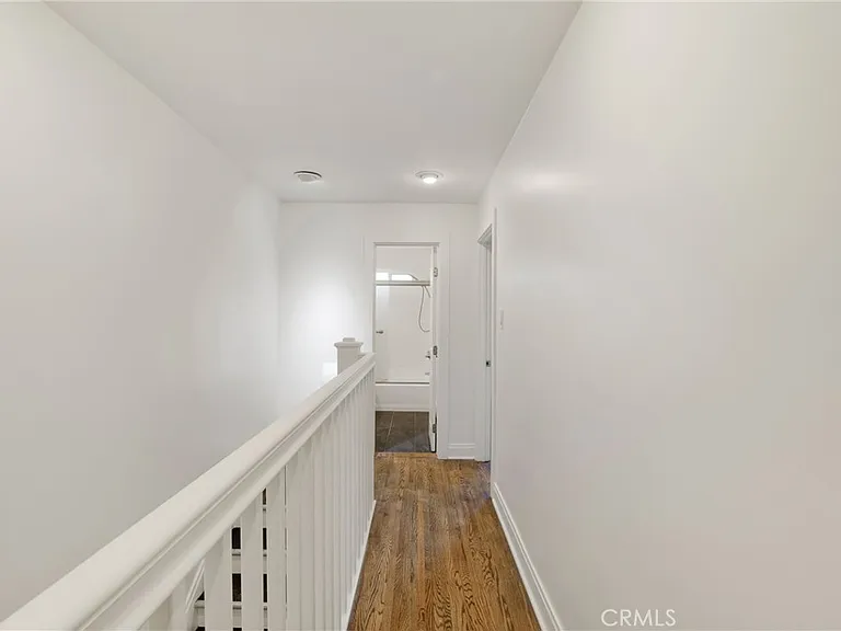 5152 Romaine St — Photo 10