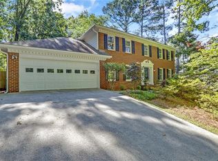 5525 Shiver Smt, Sandy Springs, GA 30342