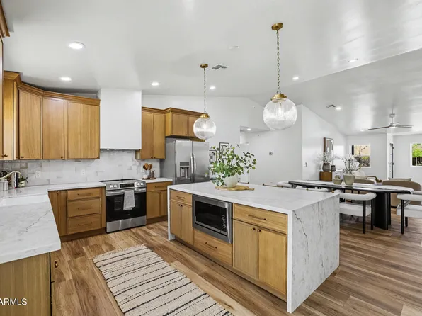 1320 E WINTER Drive, Phoenix, AZ 85020