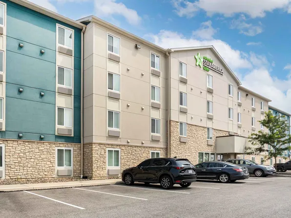 Philadelphia - Plymouth Meeting - West, 101 Lee Dr, Plymouth Meeting, PA 19462