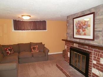 2nd image of 3801 S Villa Dr