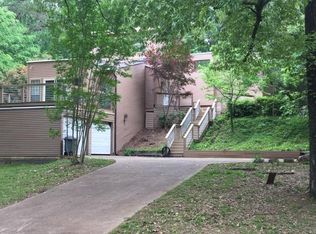 315 Ridgewood Manor Dr, Oxford, MS 38655