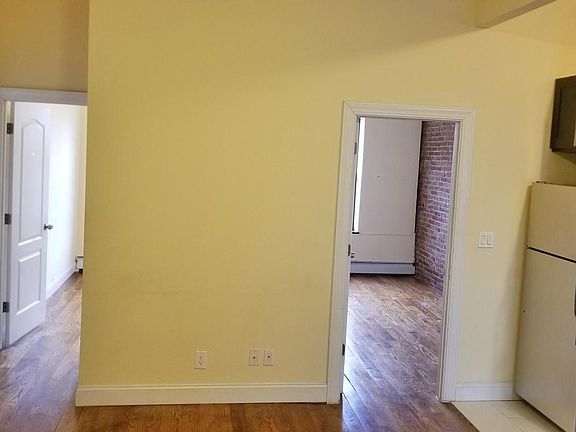 4th image of 213 W 135th St APT 5A