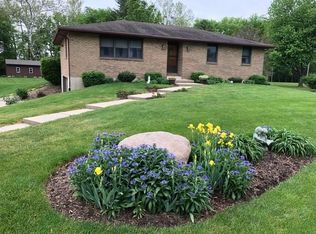 60 Woodhaven Ln, Troy, OH 45373