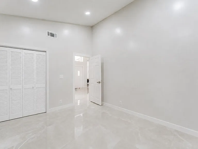 7512 Eagle Point Dr — Photo 12