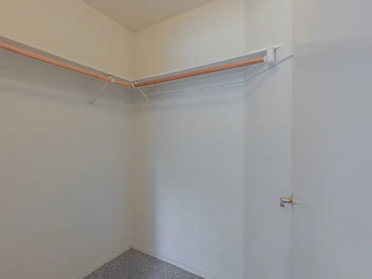 Pomona West Student Apartments — Photo 15